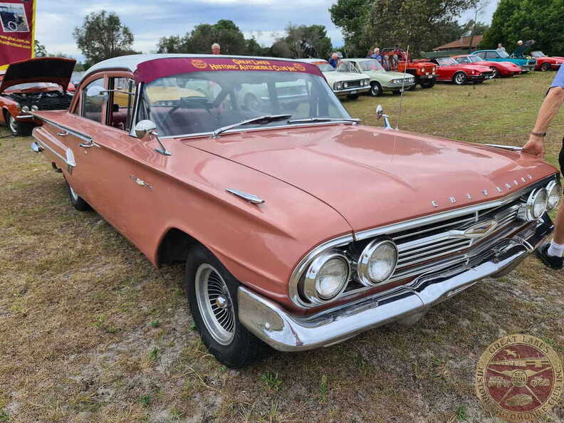 1961 Chevrolet Bel Air.jpg